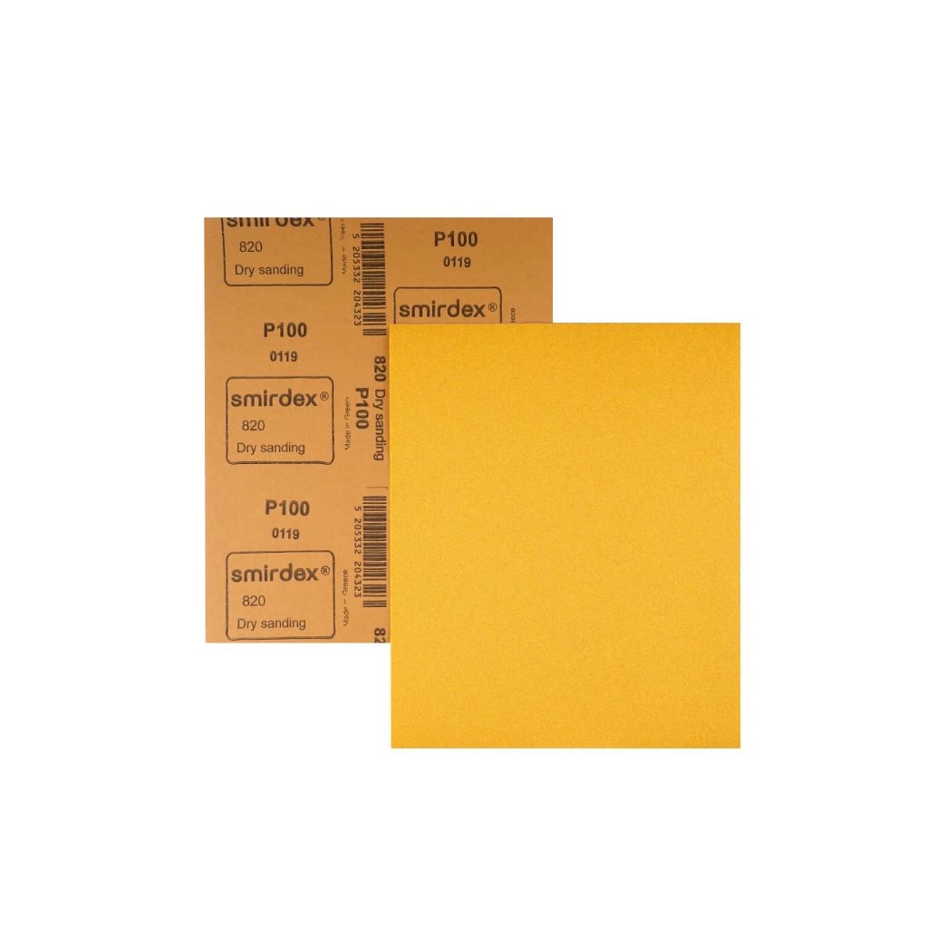820 paper sheets